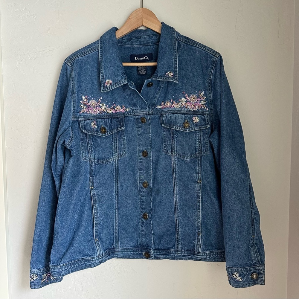 Denim & Co Western Floral Embroidered Jean Jacket Size: XL - Picture 12 of 12